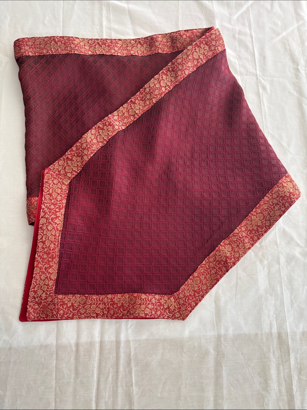 Table Runnet